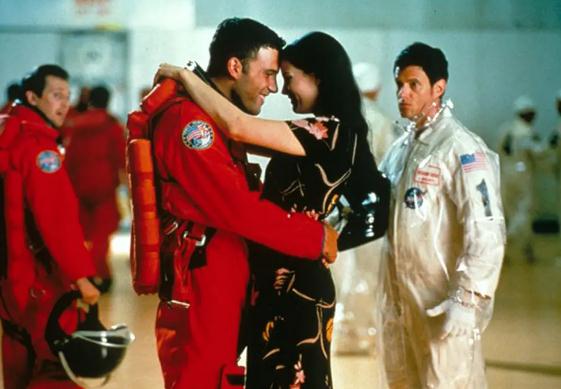 灾难大片有哪些比较好看的(10部灾难电影)