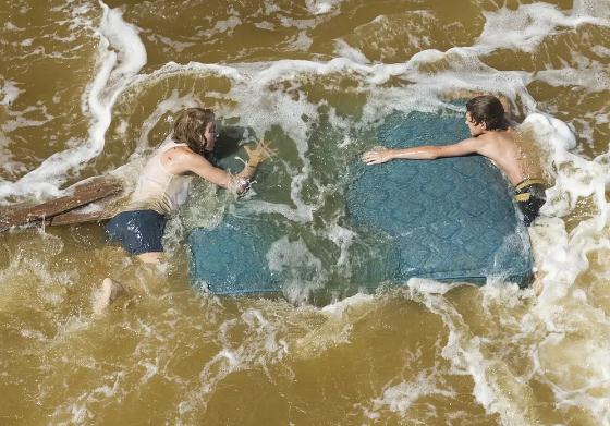 灾难大片有哪些比较好看的(10部灾难电影)