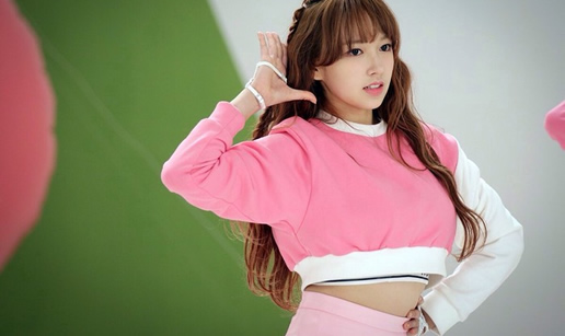 程潇资料简介：清新少女程潇身材怎样及三围是多少