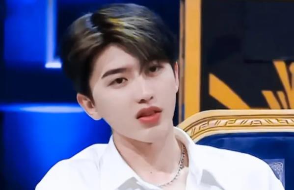 蔡徐坤到底结婚了没有,蔡徐坤今年可能有多少岁了