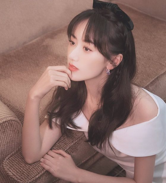 袁冰妍个人资料(简介,身高,年龄,三围,图片) 袁冰妍个人资料(简介,身高,年龄,三围,图片)