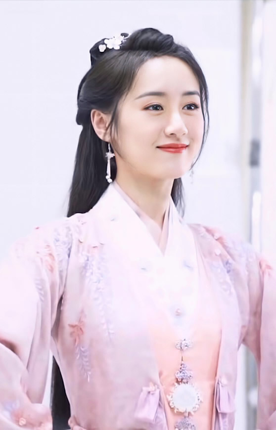 袁冰妍个人资料(简介,身高,年龄,三围,图片) 袁冰妍个人资料(简介,身高,年龄,三围,图片)