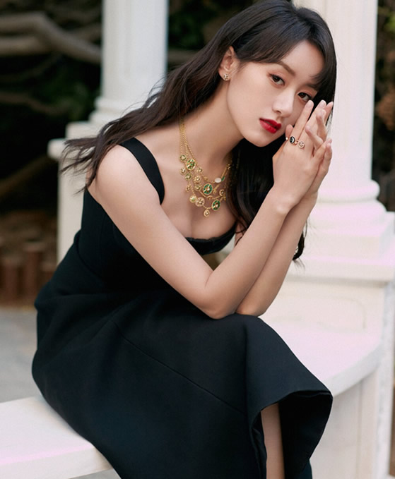 袁冰妍个人资料(简介,身高,年龄,三围,图片) 袁冰妍个人资料(简介,身高,年龄,三围,图片)