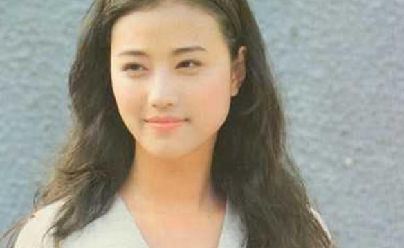 周海媚个人简历资料：周海媚结婚了吗后来为什么不红了