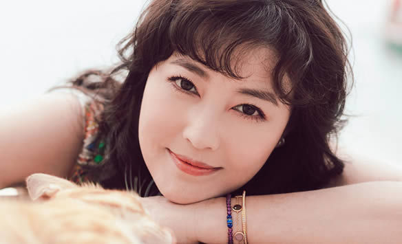 周海媚个人简历资料：周海媚结婚了吗后来为什么不红了