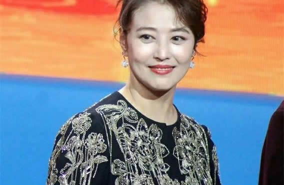 周海媚结婚了吗?后来为什么不红了