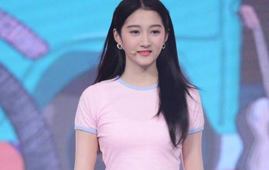 关晓彤满族原名叫什么 关晓彤个人资料及演艺经历