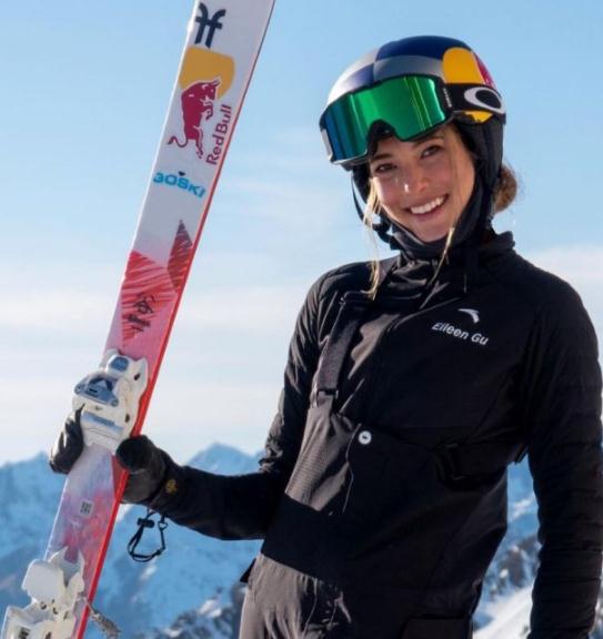 谷爱凌个人资料图片及家世简介(谷爱凌的开挂人生一览)