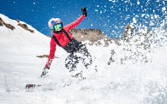 谷爱凌个人资料图片及家世简介(谷爱凌的开挂人生一览)