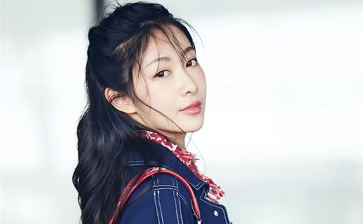 钟祺个人资料家庭背景：女演员钟祺是怎么出道的