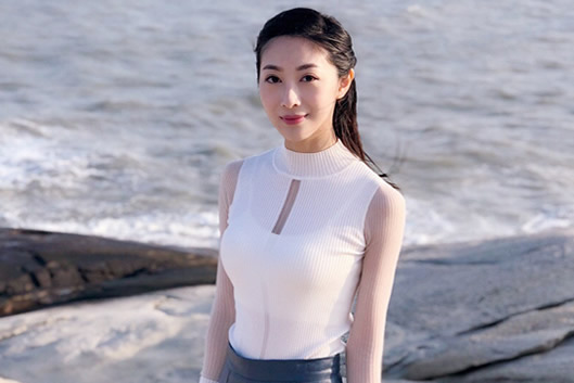 钟祺个人资料家庭背景：女演员钟祺是怎么出道的