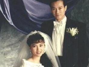 郑少秋为什么怕官晶华：郑少秋第二老婆官晶华家庭背景