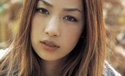 中岛美嘉嗓子怎么毁的