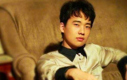 郭麒麟和女网红是真的吗,郭麒麟现在有女朋友吗