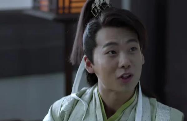 郭麒麟官宣恋情了吗,郭麒麟是啥星座