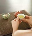 一个人一杯茶唯美句子