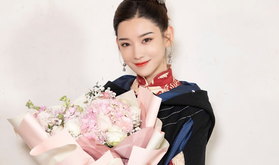 李沐宸在司藤里演谁 李沐宸个人资料怎么出道的