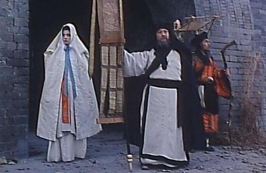 林正英的33部鬼片(名称及简介)