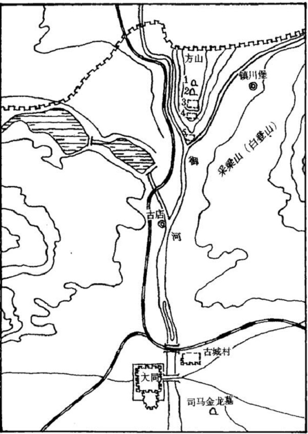图7陵南约600米有围绕回廊的佛寺塔院遗址,回廊基宽约10米。将陵墓与佛寺结合的布局是永固陵的特点,这种作法对后世有很大影响。
