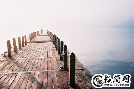 描写凄凉景色的句子