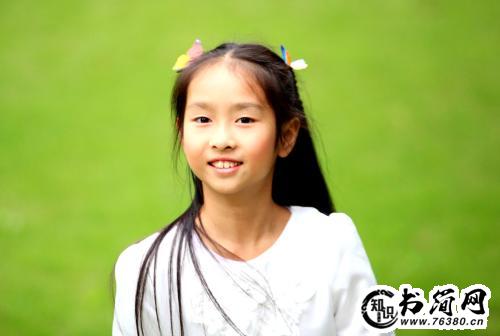 形容笑容的句子 形容笑容灿烂的句子