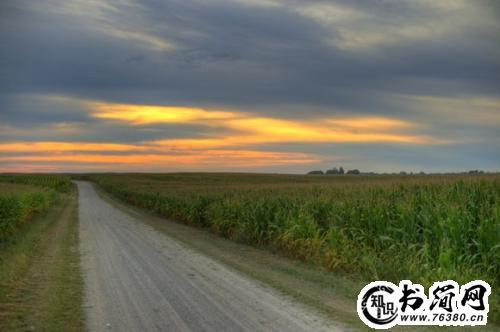 描写路的句子 描写人生路的句子