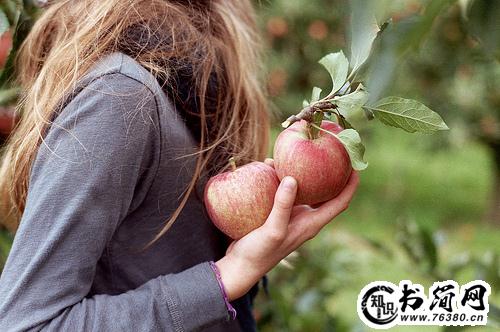 描写遇到困难的句子 遇到困难要克服的句子