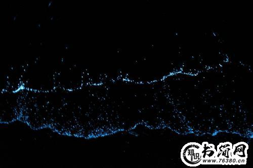 描写天很蓝的句子 形容天很蓝的句子