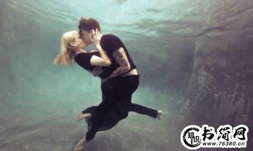 女生表白男生用的句子 女生向男生表白的句子