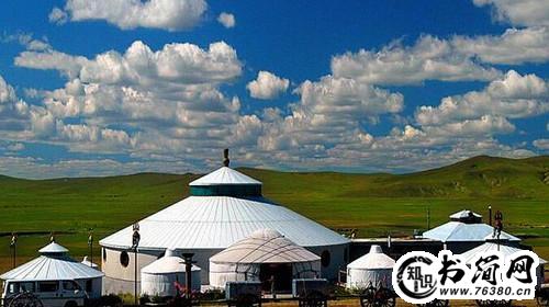 描写蒙古包的句子 赞美蒙古包的优美句子