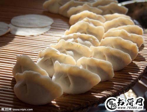 关于饺子的句子 描写饺子的优美句子