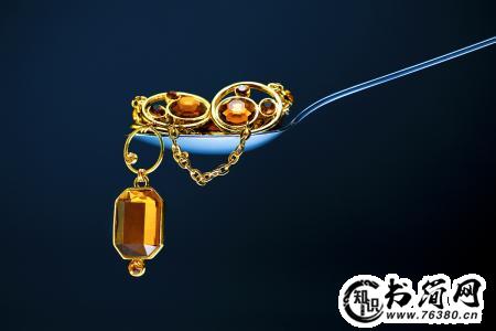 描写珠宝的句子 描写珠宝的一段话