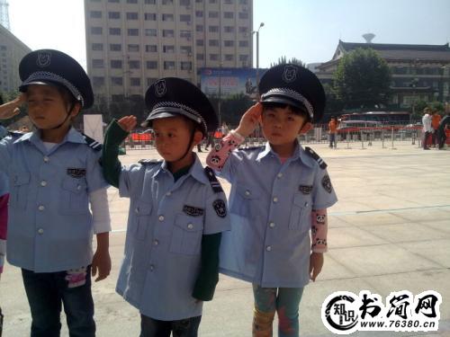 关于警察的句子 赞美警察的经典语句