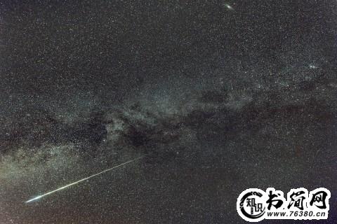 关于流星的句子 关于流星的唯美句子