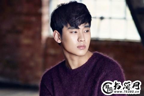 描写湖边的句子 描写夜晚湖边的句子