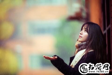 瞬间思念句子 思念的句子牵挂一个人