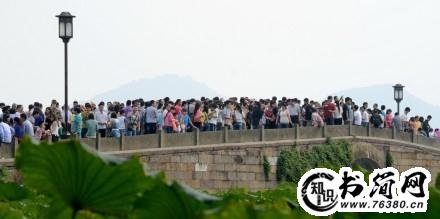 关于现实社会的句子 社会现实人情冷暖句子