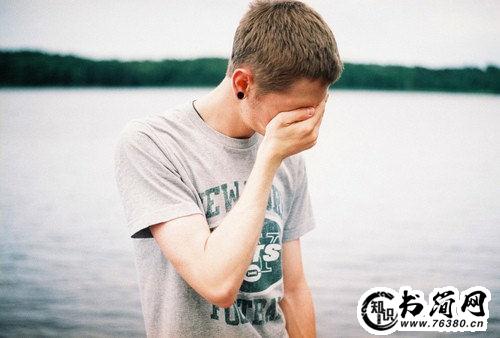 男人靠不住的伤感句子 靠不住老公的句子